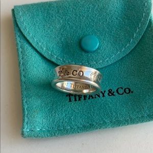 Tiffany & Co 1837 Medium ring